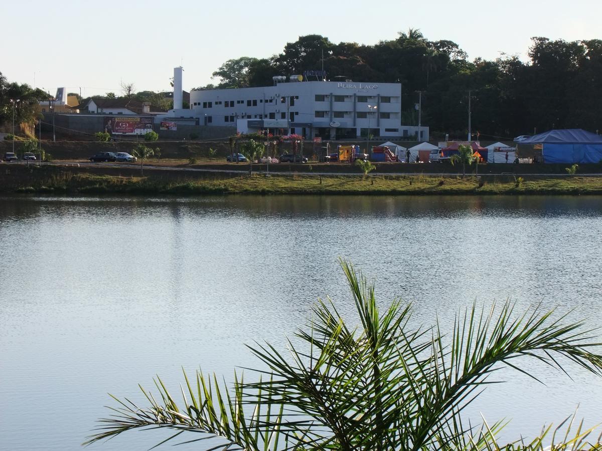 Beira Lago Palace Hotel Morrinhos  Eksteriør billede