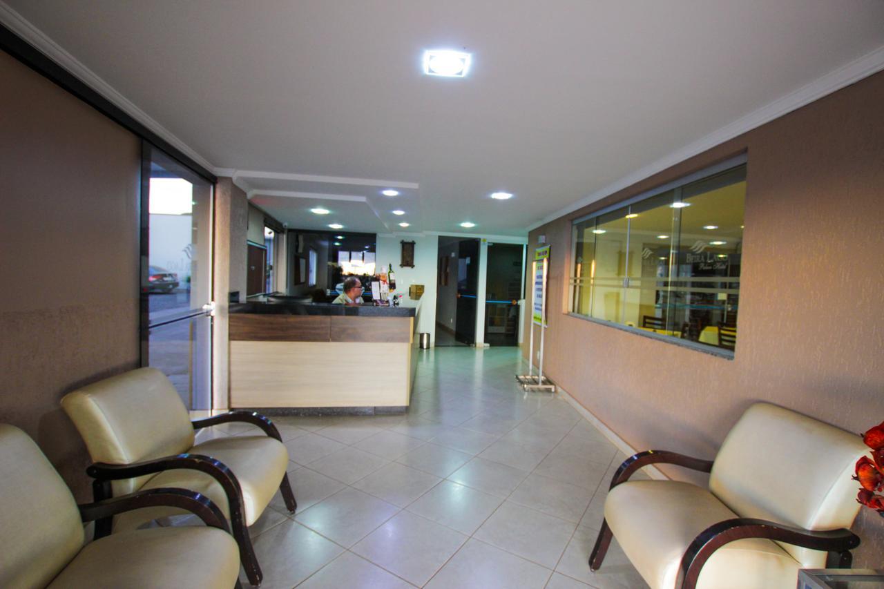 Beira Lago Palace Hotel Morrinhos  Eksteriør billede